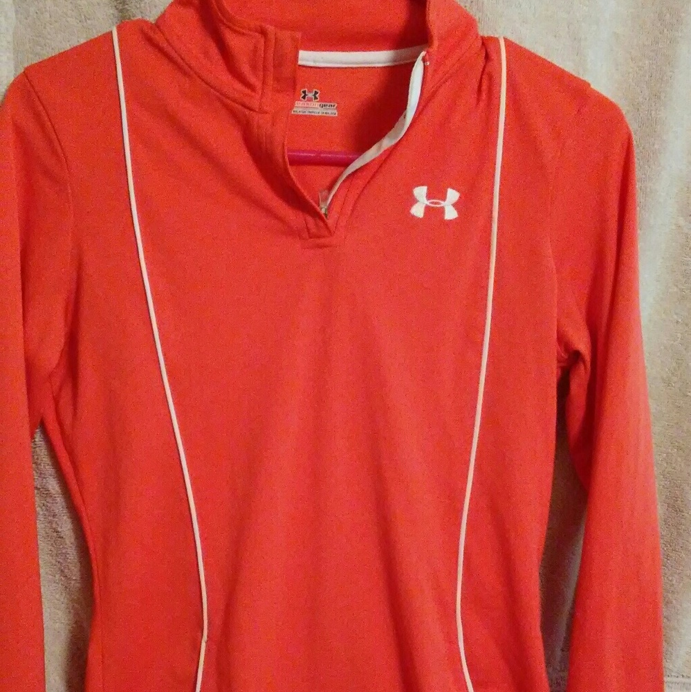 Under Armour pull over